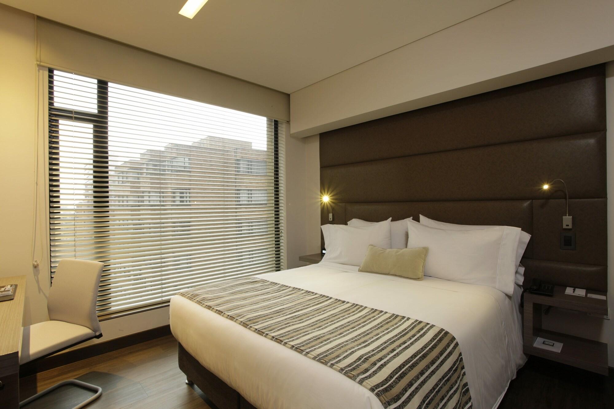 Bs Rosales Hotel Bogotá Eksteriør billede