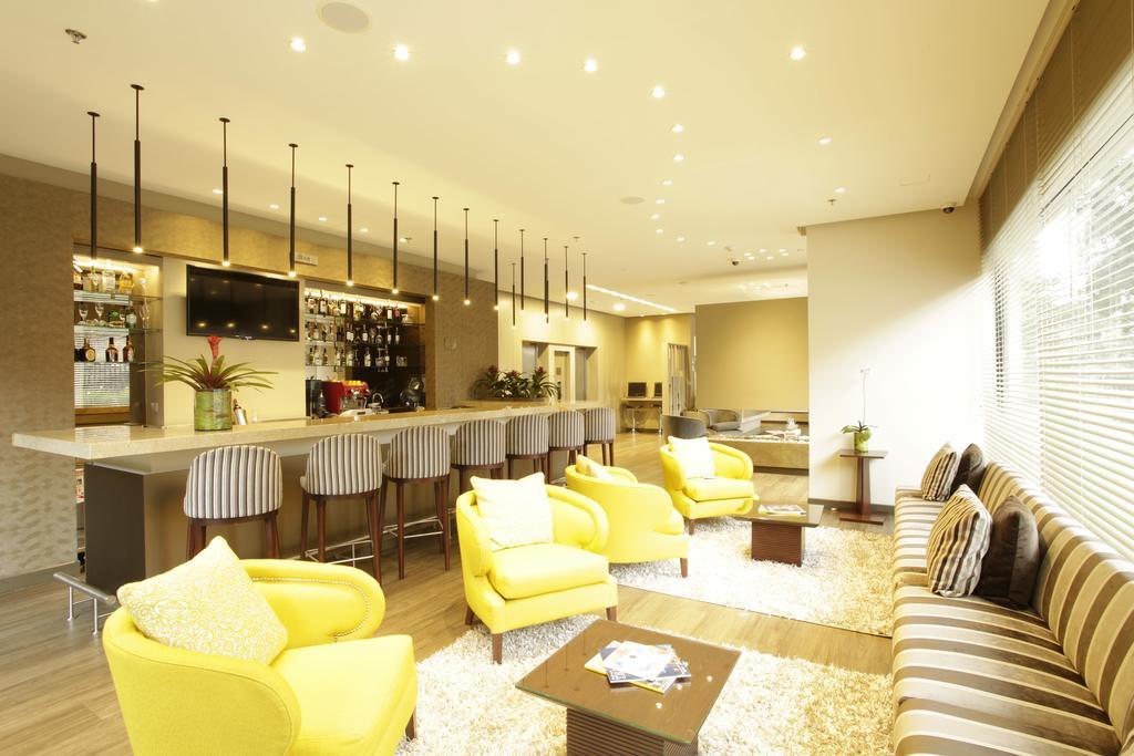Bs Rosales Hotel Bogotá Eksteriør billede